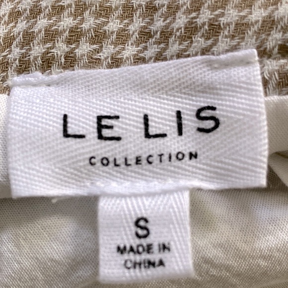 Lulus Beige Houndstooth Belted Skort - Picture 3 of 8